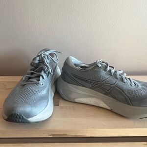 ASICS Gel-Kayano 30 Grey Sneakers